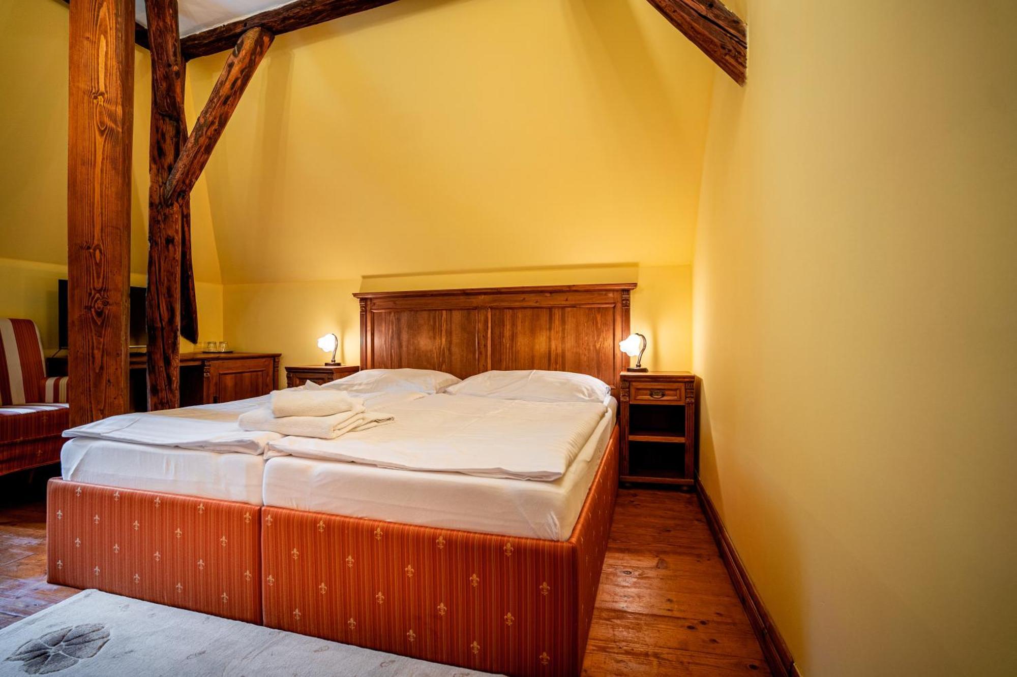 Penzion Cosmopolitan II. Banská Štiavnica Pokoj fotografie