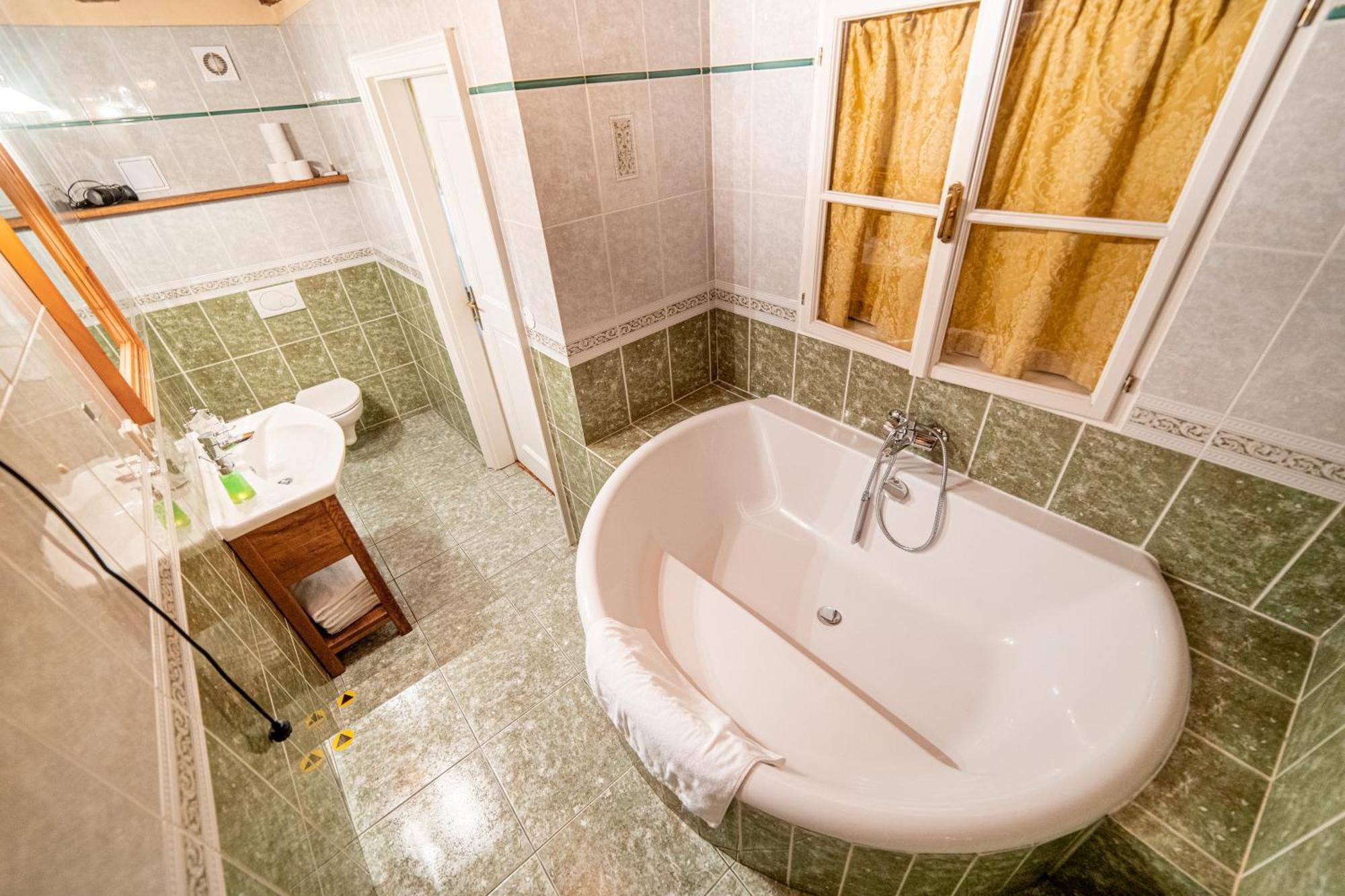 Penzion Cosmopolitan II. Banská Štiavnica Pokoj fotografie